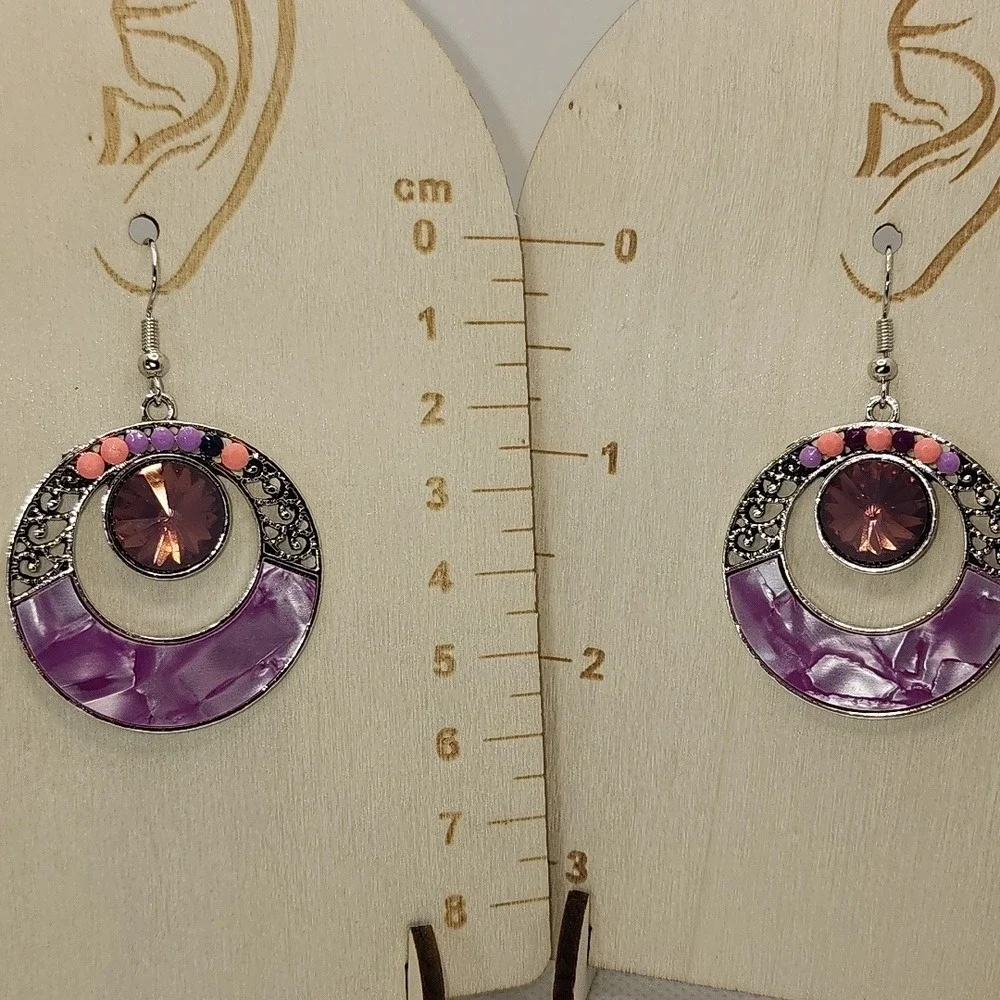 Elegant Purple and Silver Earrings‎
